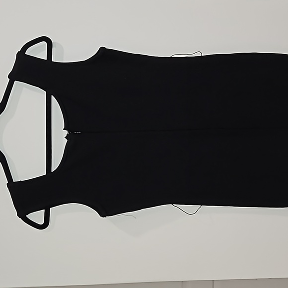 ALICE + OLIVIA MINI DRESS - Picture 6 of 7